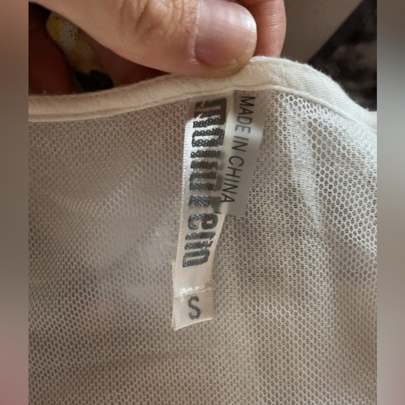 Monoreno White Blouse with Pink and Blue Embroidery - Picture 2 of 4